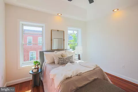 Bedroom - 140 S Curley, Baltimore, MD 21224 photo 3 of 8