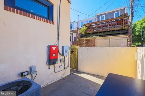 Exterior - 140 S Curley, Baltimore, MD 21224 photo 3 of 5