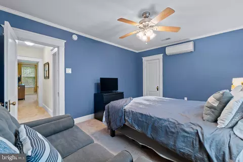 Bedroom - 3013 Harview Ave, Baltimore, MD 21234 photo 5 of 6