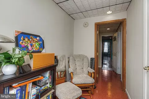 Entry Way - 362 Cornwall St, Baltimore, MD 21224 photo 9 of 9