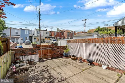 Exterior - 362 Cornwall St, Baltimore, MD 21224 photo 3 of 8