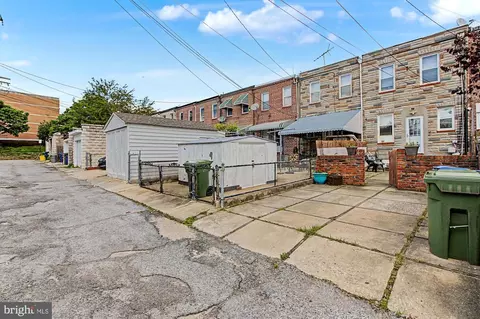 Exterior - 362 Cornwall St, Baltimore, MD 21224 photo 7 of 8