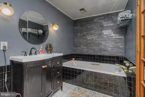 Bath - 362 Cornwall St, Baltimore, MD 21224 photo 1 of 5