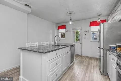 Kitchen - 362 Cornwall St, Baltimore, MD 21224 photo 2 of 5