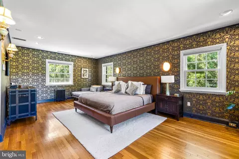 Bedroom - 209 E Highfield Rd, Baltimore, MD 21218 photo 1 of 4