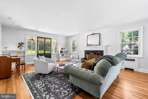 Other - 209 E Highfield Rd, Baltimore, MD 21218 photo 1 of 13