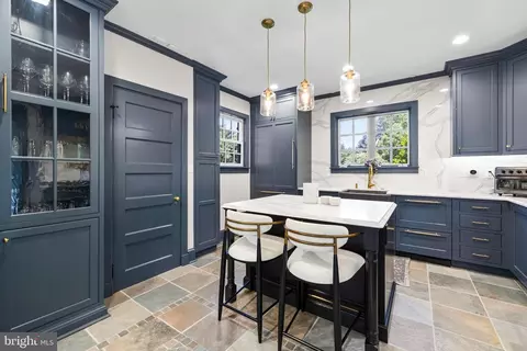 Kitchen - 209 E Highfield Rd, Baltimore, MD 21218 photo 3 of 9