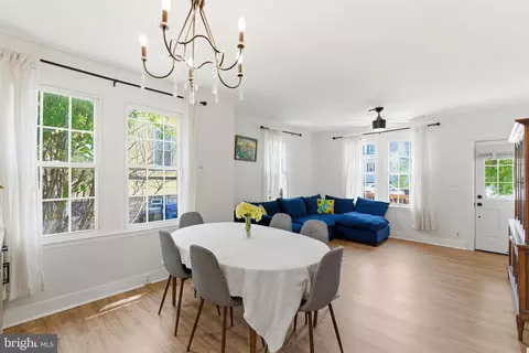 Dining - 6003 Highgate Dr, Baltimore, MD 21215 photo 1 of 1
