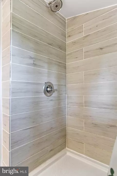 Bath - 6003 Highgate Dr, Baltimore, MD 21215 photo 2 of 4