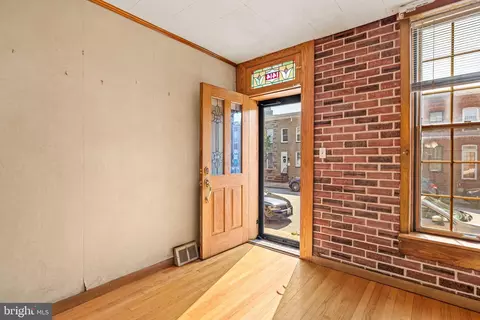 Entry Way - 1414 Andre St, Baltimore, MD 21230 photo 1 of 4