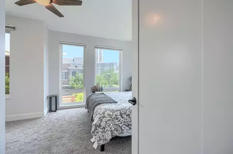 Bedroom - 1244 Towson St, Baltimore, MD 21230 photo 6 of 10