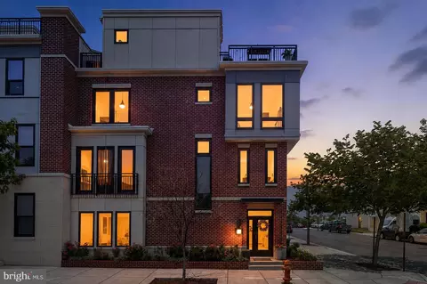 Exterior - 1244 Towson St, Baltimore, MD 21230 photo 2 of 10