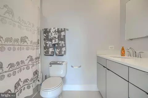 Bath - 1244 Towson St, Baltimore, MD 21230 photo 8 of 12