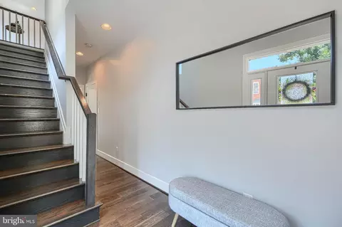 Entry Way - 1244 Towson St, Baltimore, MD 21230 photo 2 of 4