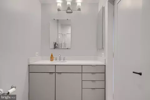 Bath - 1244 Towson St, Baltimore, MD 21230 photo 10 of 12