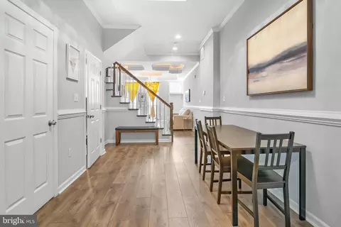 Entry Way - 1602 E Biddle St, Baltimore, MD 21213 photo 11 of 15
