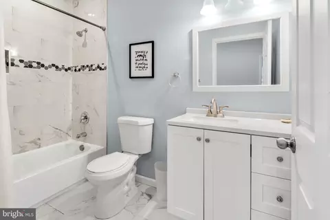 Bath - 1602 E Biddle St, Baltimore, MD 21213 photo 5 of 5