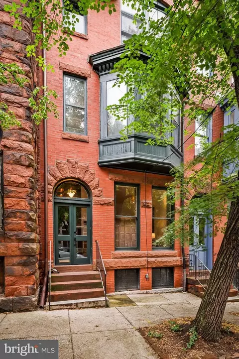 608 Reservoir St, Baltimore, MD 21217