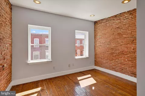 Bedroom - 1610 Marshall St, Baltimore, MD 21230 photo 2 of 3