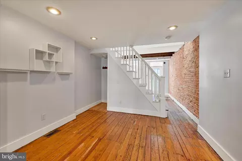 Entry Way - 1610 Marshall St, Baltimore, MD 21230 photo 1 of 3