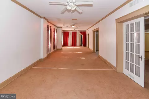 Living - 2431 E Oliver St, Baltimore, MD 21213 photo 1 of 11