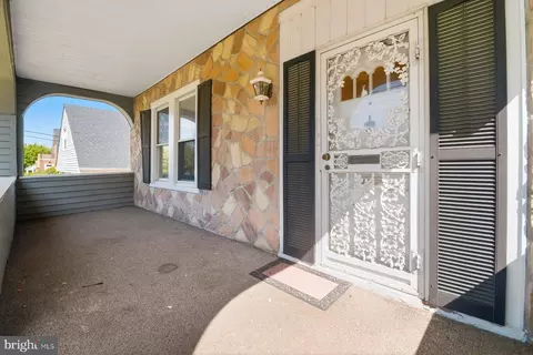 Exterior - 3203 Glen Ave, Baltimore, MD 21215 photo 3 of 5