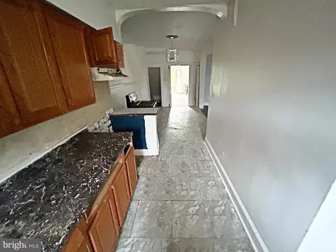 Entry Way - 1805 E 33rd St, Baltimore, MD 21218 photo 1 of 4