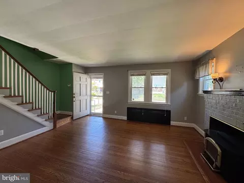 Living - 5111 Edgar Ter, Baltimore, MD 21214 photo 11 of 17