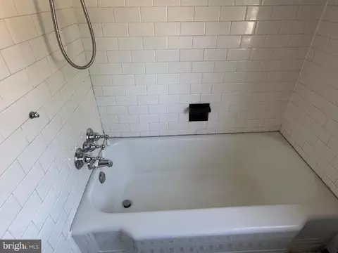 Bath - 5111 Edgar Ter, Baltimore, MD 21214 photo 5 of 5