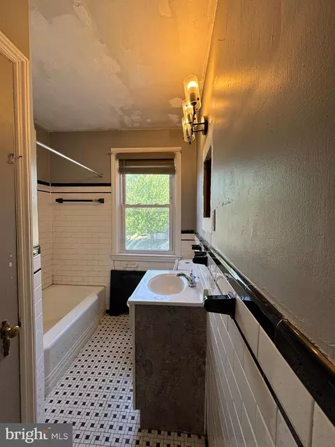 Bath - 5111 Edgar Ter, Baltimore, MD 21214 photo 1 of 5