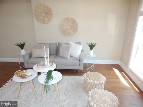 Living - 3042 E Monument St, Baltimore, MD 21205 photo 4 of 8
