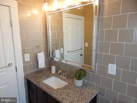Bath - 3042 E Monument St, Baltimore, MD 21205 photo 4 of 7