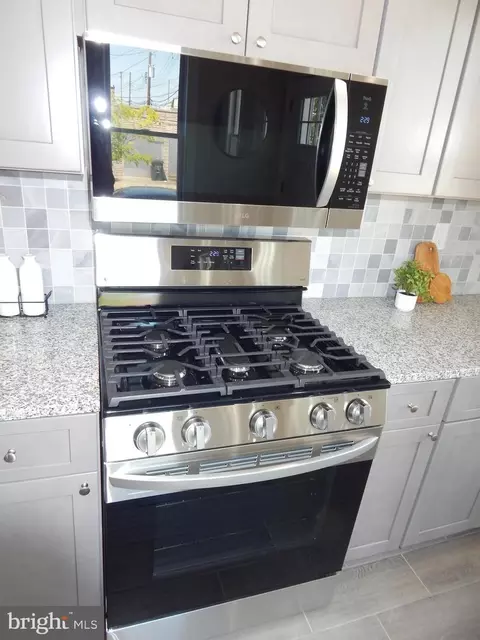 Kitchen - 3042 E Monument St, Baltimore, MD 21205 photo 3 of 5