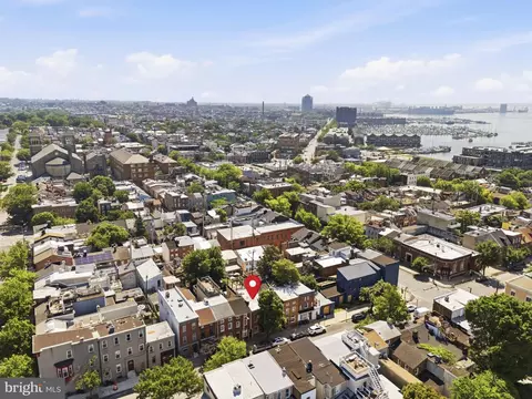 View/Area - 411 S Wolfe St, Baltimore, MD 21231 photo 3 of 3