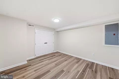 207 Roundhouse Ct, Baltimore, MD 21230 photo 18