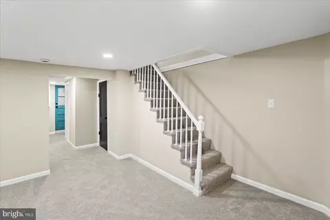 Entry Way - 3567 Elmora Ave, Baltimore, MD 21213 photo 5 of 5