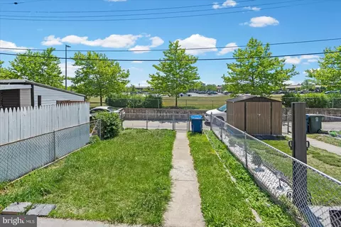 Exterior - 3567 Elmora Ave, Baltimore, MD 21213 photo 3 of 3