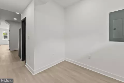 Entry Way - 2117 Clifton Ave, Baltimore, MD 21217 photo 1 of 3