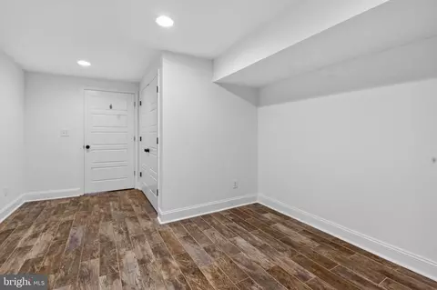 Entry Way - 3237 E Baltimore St, Baltimore, MD 21224 photo 7 of 7