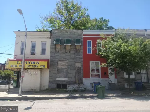 2441 E Hoffman St, Baltimore, MD 21213