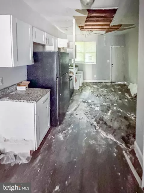 2435 Hoffman St E, Baltimore, MD 21213 photo 3
