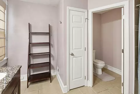 Bath - 3116 E Baltimore St E, Baltimore, MD 21224 photo 3 of 5