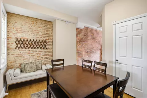 Dining - 3116 E Baltimore St E, Baltimore, MD 21224 photo 1 of 3