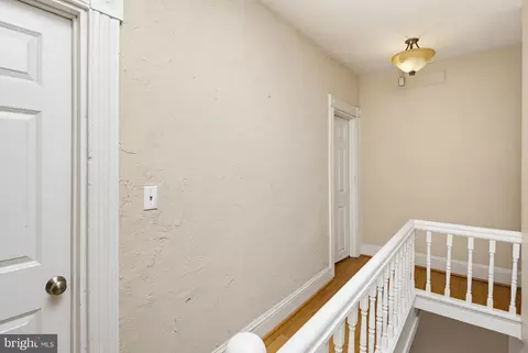 Entry Way - 3116 E Baltimore St E, Baltimore, MD 21224 photo 3 of 4