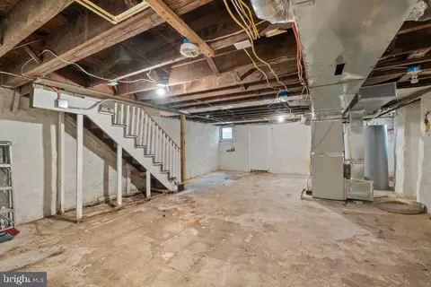 Other - 618 Wicklow Rd, Baltimore, MD 21229 photo 6 of 8