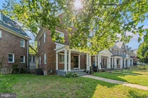 618 Wicklow Rd, Baltimore, MD 21229