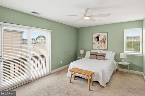 100 Pilgrim Lndg, Baltimore, MD 21230 photo 37