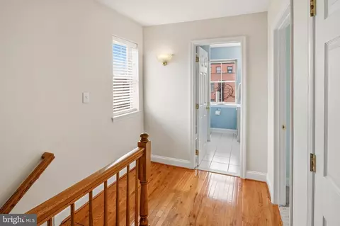 100 Pilgrim Lndg, Baltimore, MD 21230 photo 31