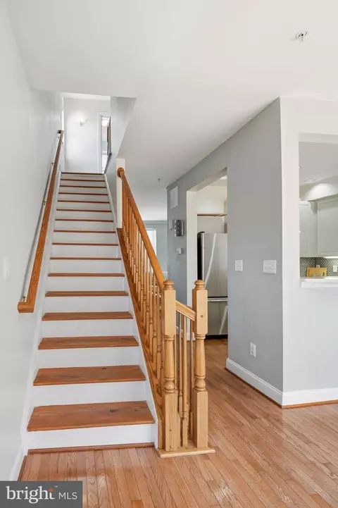 100 Pilgrim Lndg, Baltimore, MD 21230 photo 29