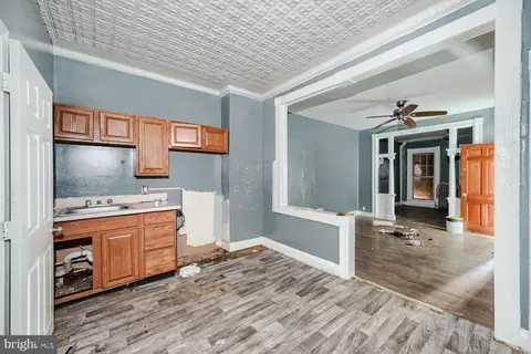 Entry Way - 2103 Eagle St, Baltimore, MD 21223 photo 3 of 3
